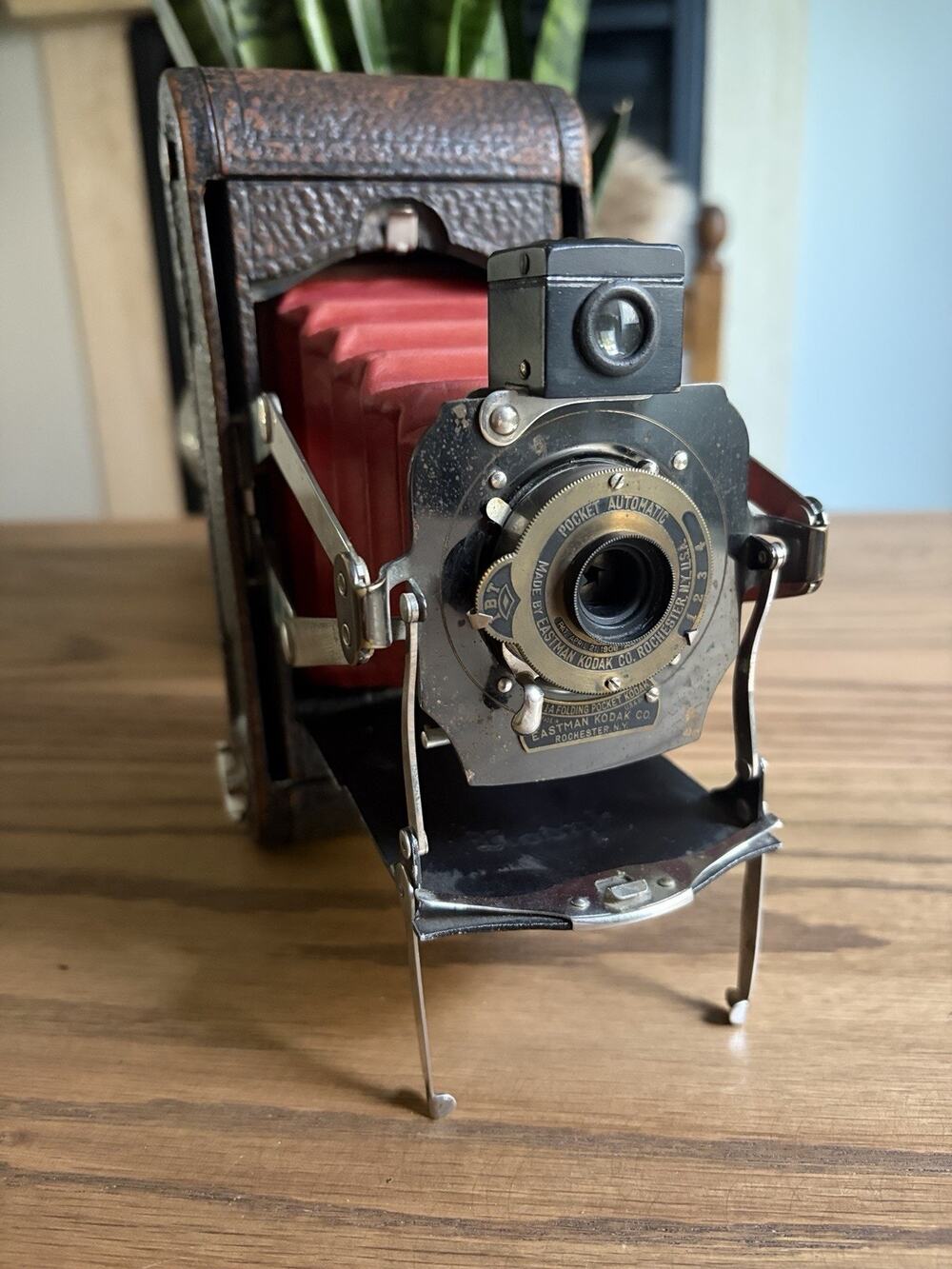 Antique 1912 Kodak No 1A Folding Pocket Model D With Red Bellows